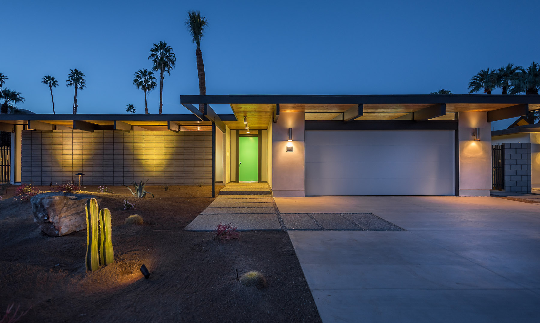402 E. Sonora Exterior